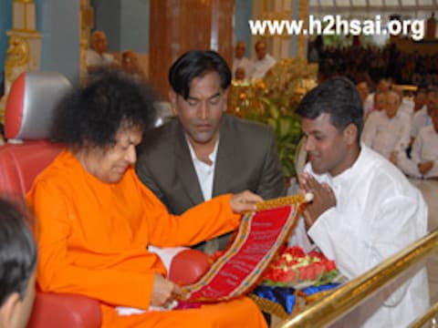 PRASANTHI DIARY - August 27, 2009