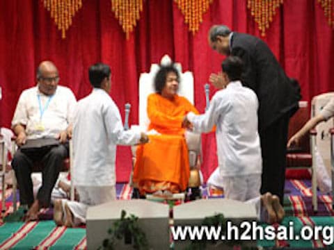 PRASANTHI DIARY - August 28, 2009