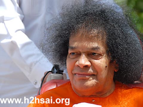 PRASANTHI DIARY - OCTOBER 2009