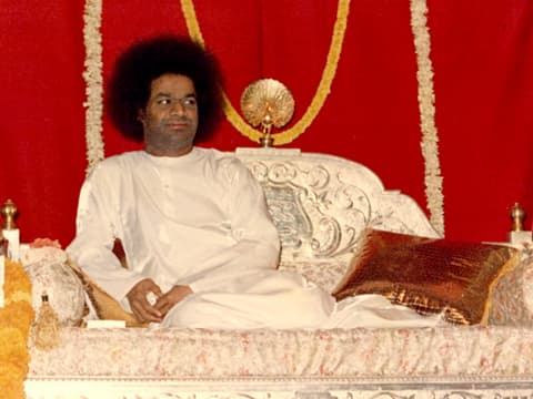 Celebrating the 100th Birthday of Bhagawan