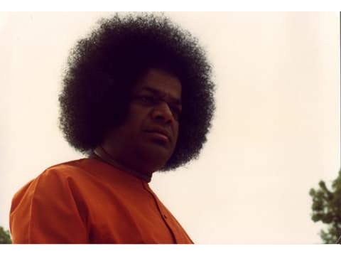 Daya Karo He Karuna Nidhan Sai