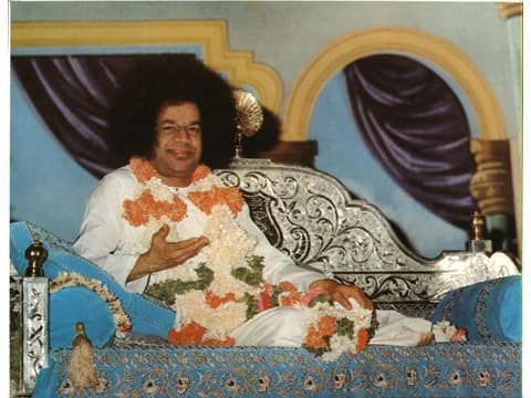 Maha Narayana Upanishad Kamo Karishim