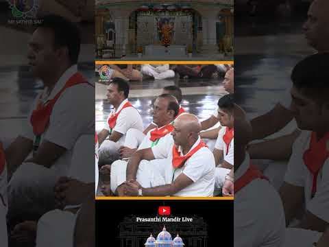 Sai Ram Sai Shyam Mere Sai Ram | Devotional Song | Sai Kulwant Hall