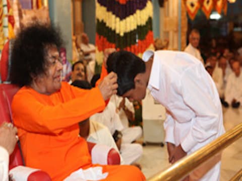 PRASANTHI DIARY - July 3, 2009